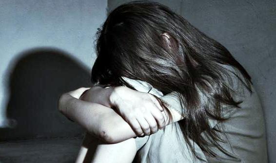 ABG 15 tahun  di Dumai Digarap 4 Pria