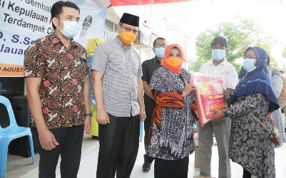 Sebanyak 34.090 Paket Sembako Bantuan Pemprov Kepri Dibagikan Rahma untuk Masyarakat Tanjungpinang