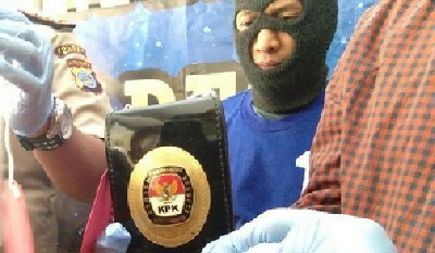 Bermodalkan Kartu KPK Abal-abal Warga Bali Ini Bisa Jual 20 Unit Mobil Bodong