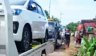 Viral Lagi, Ganti Rugi Kilang Minyak Milyaran Rupiah Warga Tuban Terus Borong Mobil Baru