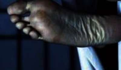 Potongan Kaki Manusia dalam Plastik Mengegerkan Warga Tangerang