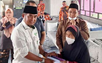 Sekali Berdayung ke Dumai Salah Satu Ragam Kegiatan Sosial Santan NU "Bedah Rumah" 