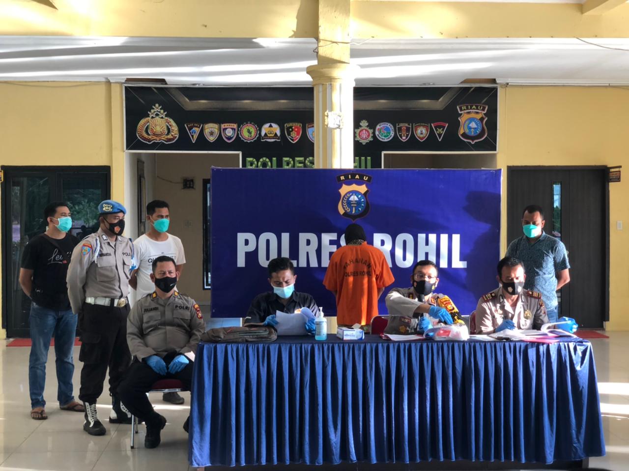 Ngeri...Begal Sepeda Motor Di Balam Km 8! Pelaku Berusia 14 Tahun Ini Nekat Tikam 16 Kali Tusukan