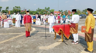 Amanat Saat Pelantikan Pejabat Eselon lll dan lV Pemkab Pelalawan, H Zukri; Awas Jika Kedapatan Pungli