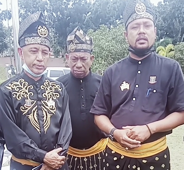 Dewan Pengurus Harian Majelis Tinggi Kerapatan Empat Suku Melayu Negeri Kubu Gugat 3 Perusahaan Kebun Kelapa Sawit