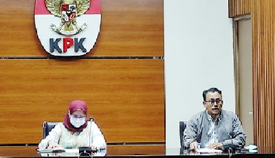 KPK Periksa Sopir dan 10 Lainnya dalam Kasus Suap Bupati Kuansing