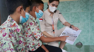 Sehat Bersama SUPER AIR JET, Pelajar SD Negeri 1 Jombong Di Vaksinasi