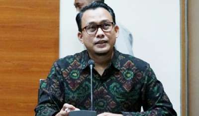 Riana Iskandar Berikan Keterangan Kasus Suap HGU PT AA ke KPK