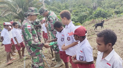 Mengintip Anak-Anak SD Tentang Edukasi Pertanian dengan Satgas Yonif 126/KC