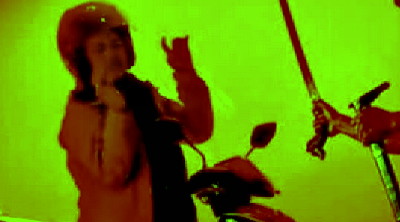 Teriakan Maliiing, Korban Dibacok Hingga Jatuh Berlumuran Darah