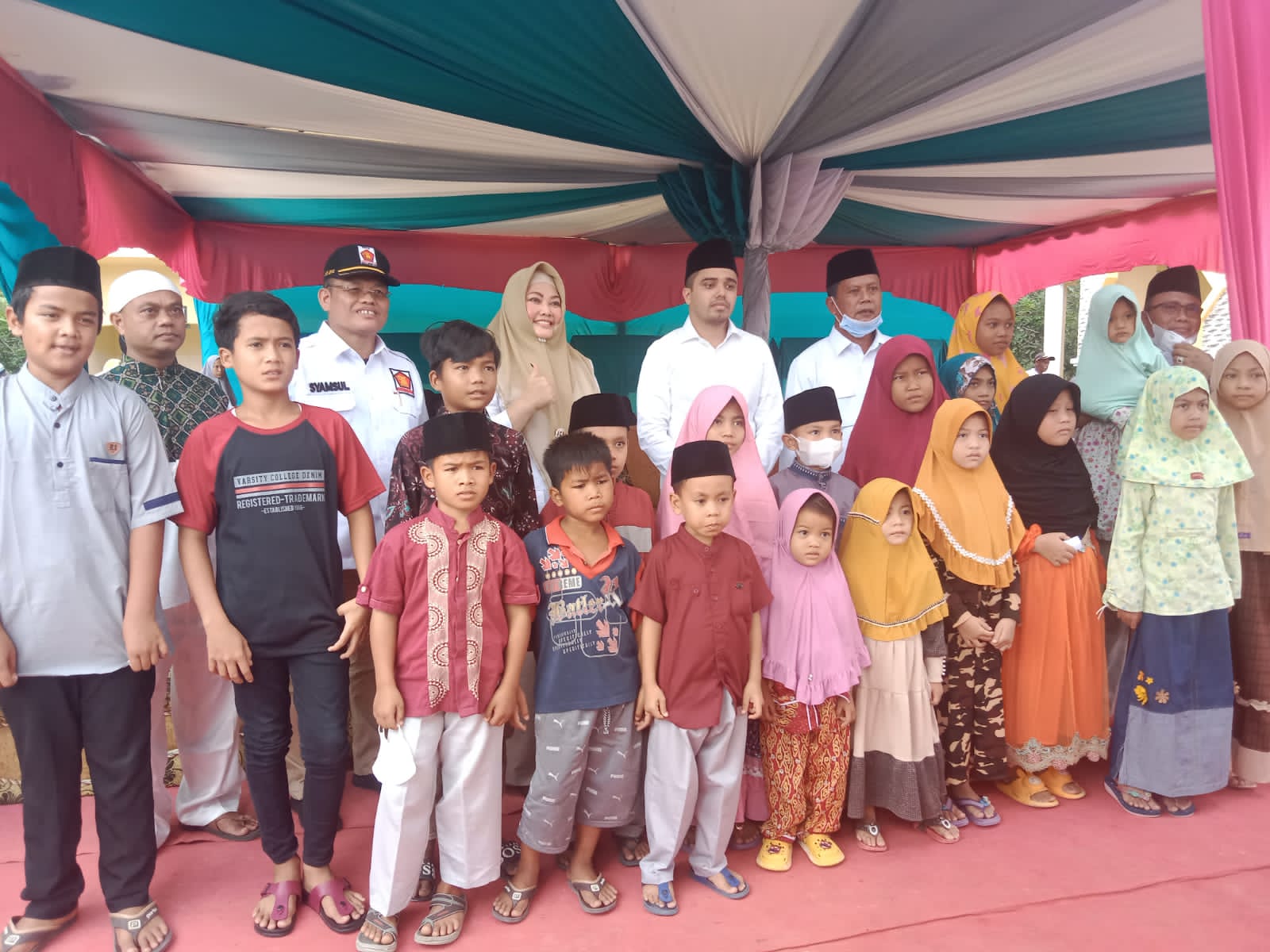 Silaturahmi Pengurus DPC dan PAC Gerindra Rohil! Anggota DPR RI Muhammad Rahul SH Adakan Santunan Anak Yatim