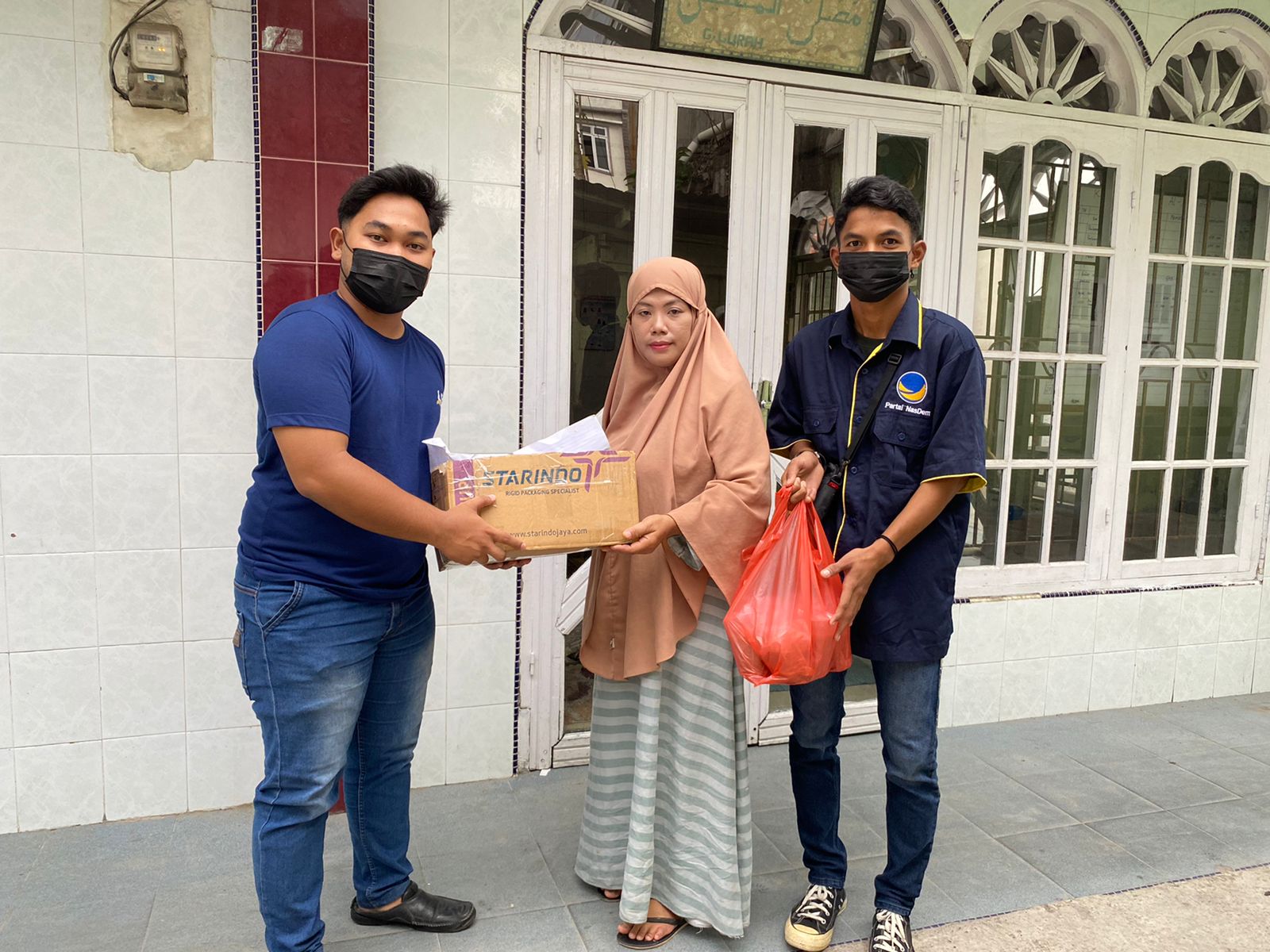 Barisan Militan Lailatul Badri Road Show Berbagi Takjil