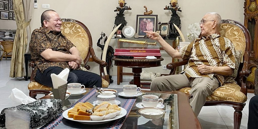 LaNyalla Dapat Wasiat, Try Sutrisno: Kakek Anda Itu Pejuang, Lanjutkan Perjuangannya Selamatkan Bangsa