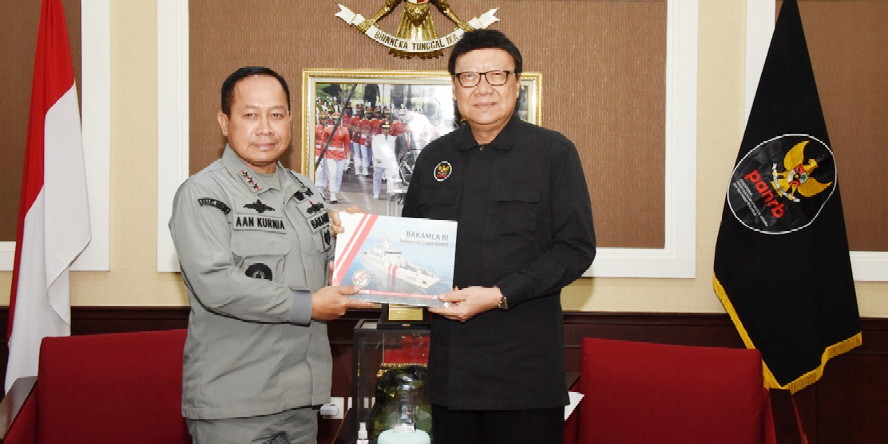 Kepala Bakamla RI Temui Menteri PANRB Bahas Pengembangan Organisasi