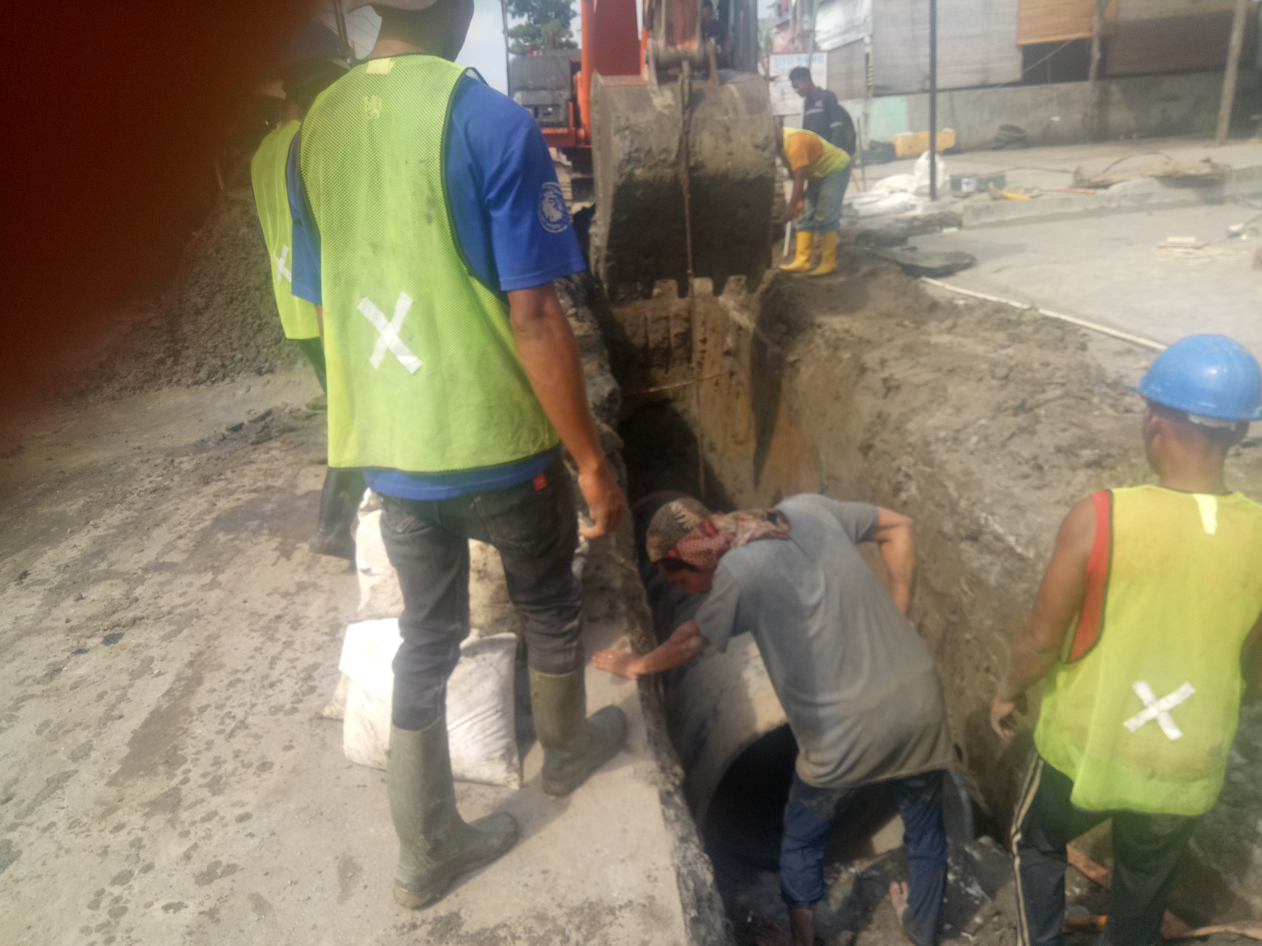 Telan Anggaran Rp 202,5 Miliar, Pekerjaan Jaringan Pipa Distribusi dan Reservoir SPAM Mebidangro, Warga : Dampak Lingkungannya, Kami "Makan" Abu, Gerak Ekonomi Makin Sulit