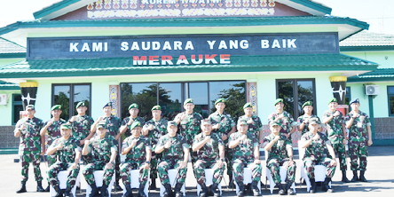 Pangkogabwilhan Beri Pengarahan Kepada Para Perwira TNI di Merauke
