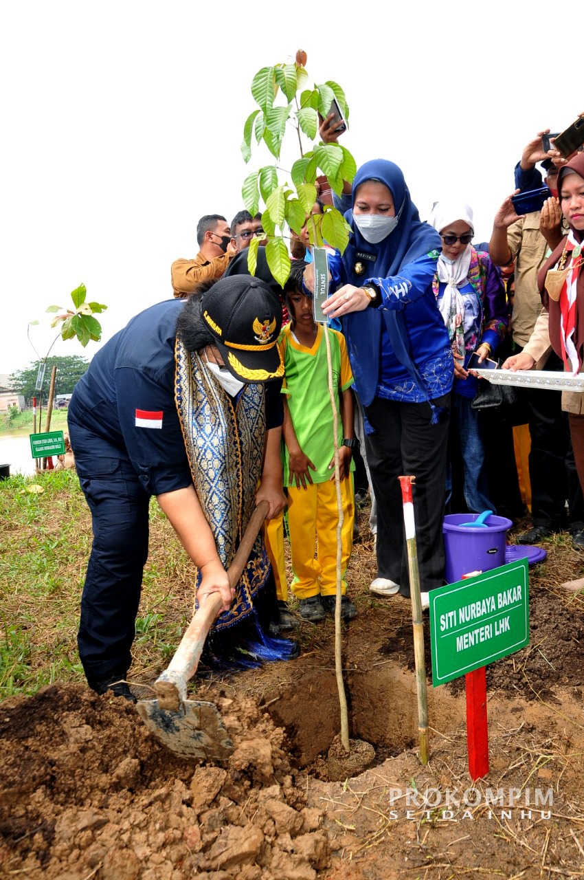 Siti Nurbaya: Inhu Perlu Perhatian Khusus 