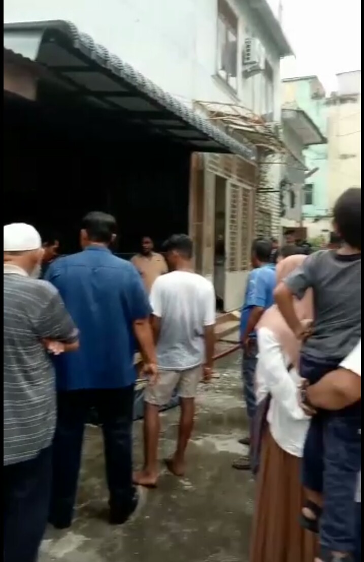 Api Berhasil Di Padamkan Petugas Damkar Kota Medan, Warga Taruma Belakang Kelurahan Madras Hulu Sempat Panik