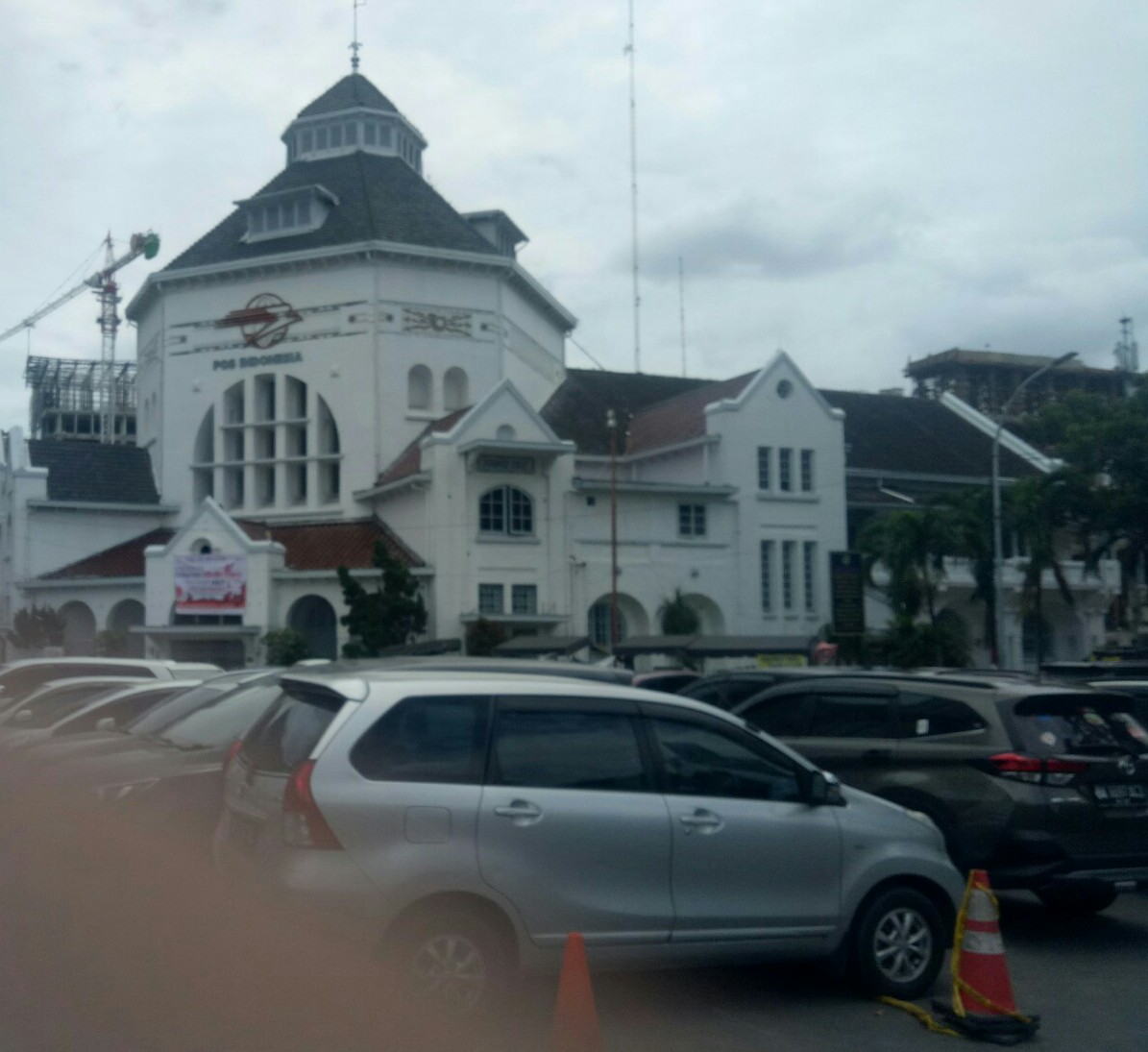 Bekas Tugu Titik Nol di depan Kantor Pos Kota Medan Jadi Lahan Parkir