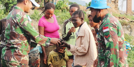 Satgas Kizi TNI Disebut Warga Di Kongo “Melekat Baik Di Hati Masyarakat Kami, TNI Adalah Kita”