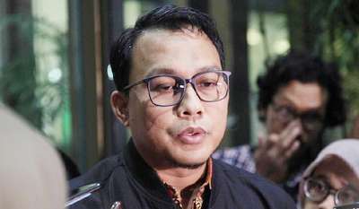 MS Ditahan KPK Terkait TPK Pengurusan HGU di Kanwil BPN Provinsi Riau
