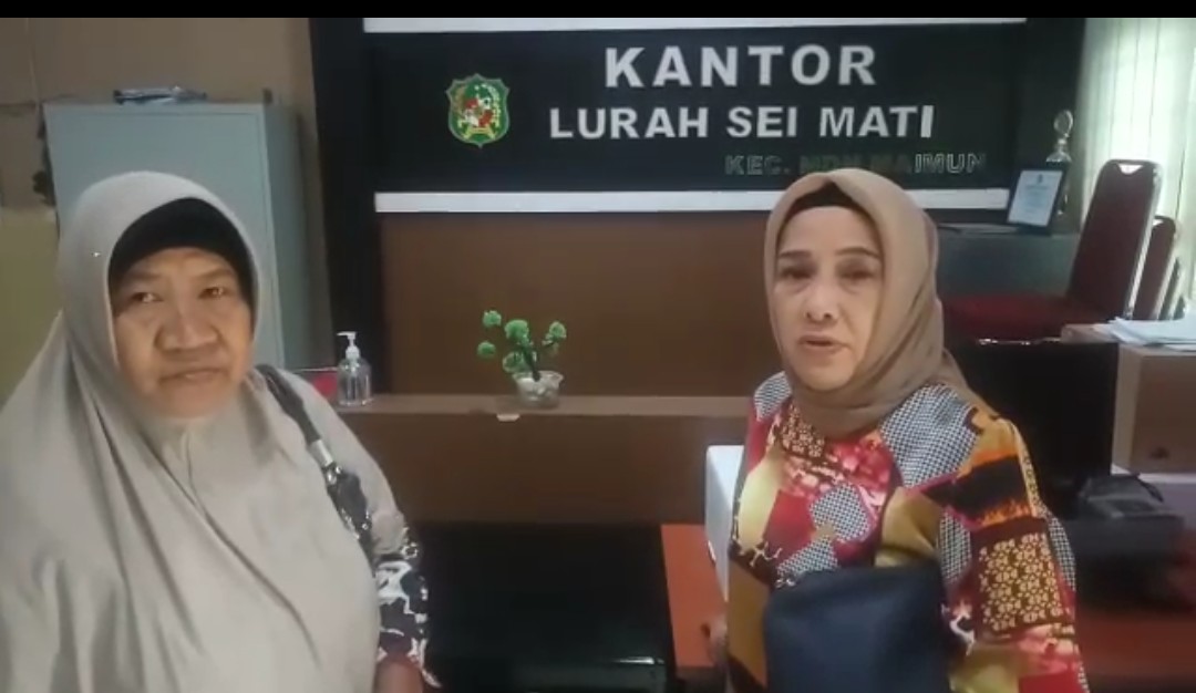 Rumahnya Kebanjiran, Di Duga Dampak dari Bangunan RS Regina Maris, Emak - Emak Ini Ngadu Ke Lurah Sei Mati