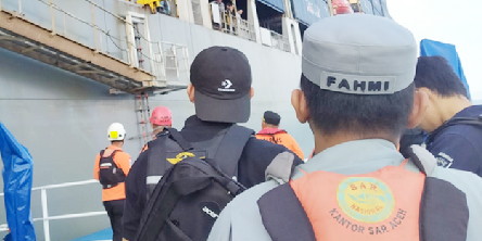 Dari Kapal Bendera Portugal, Stasiun Bakamla Aceh Evakuasi WNA Luka