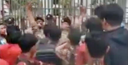 Mahasiswa Demo Parkir di Kota Pekanbaru Mahal dan Meresahkan