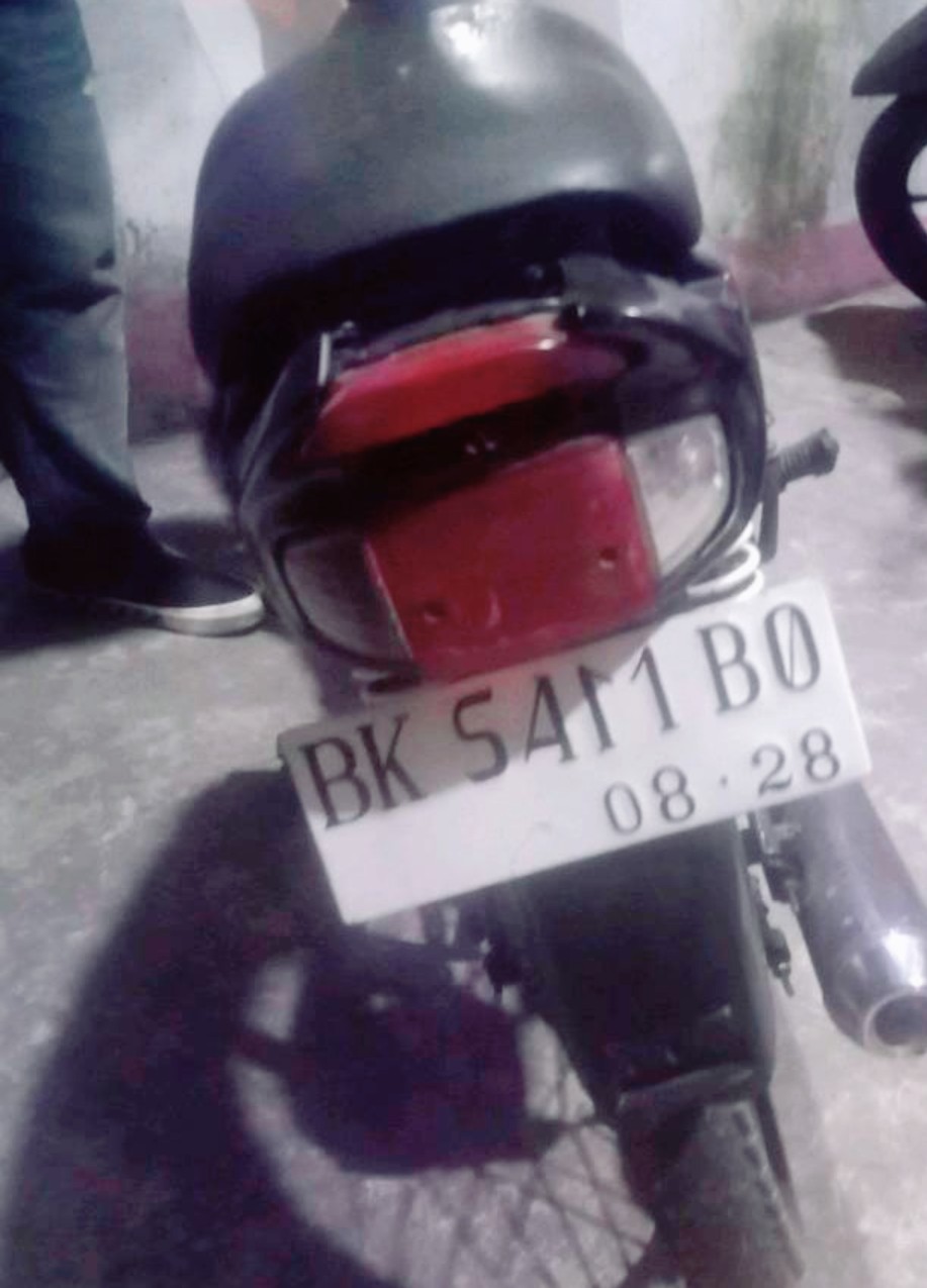 Sepeda Motor Dengan Plat BK 5411 BO "SAMBO" Diangkut Dalam Razia Cafe Oleh Polrestabes Medan