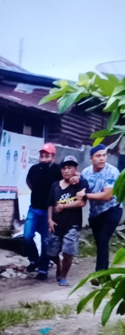 Di Kepung 50 Orang, Anggota Deninteldam berhasil Lakukan Penangkapan Bandar Sabu Besar