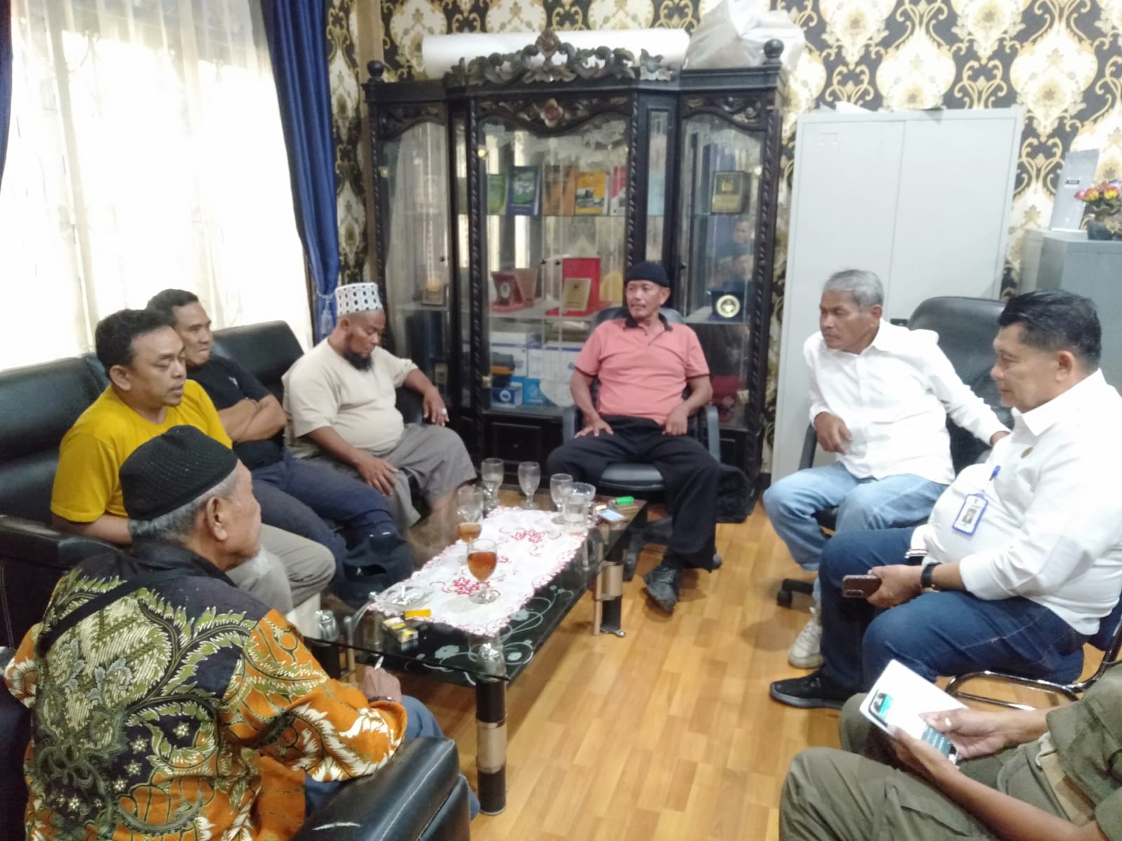 RDP Bahas Latexindo Toba Perkasa Beli Fasum Pemkab Deli Serdang Batal, Warga Di Terima Fraksi KBNR