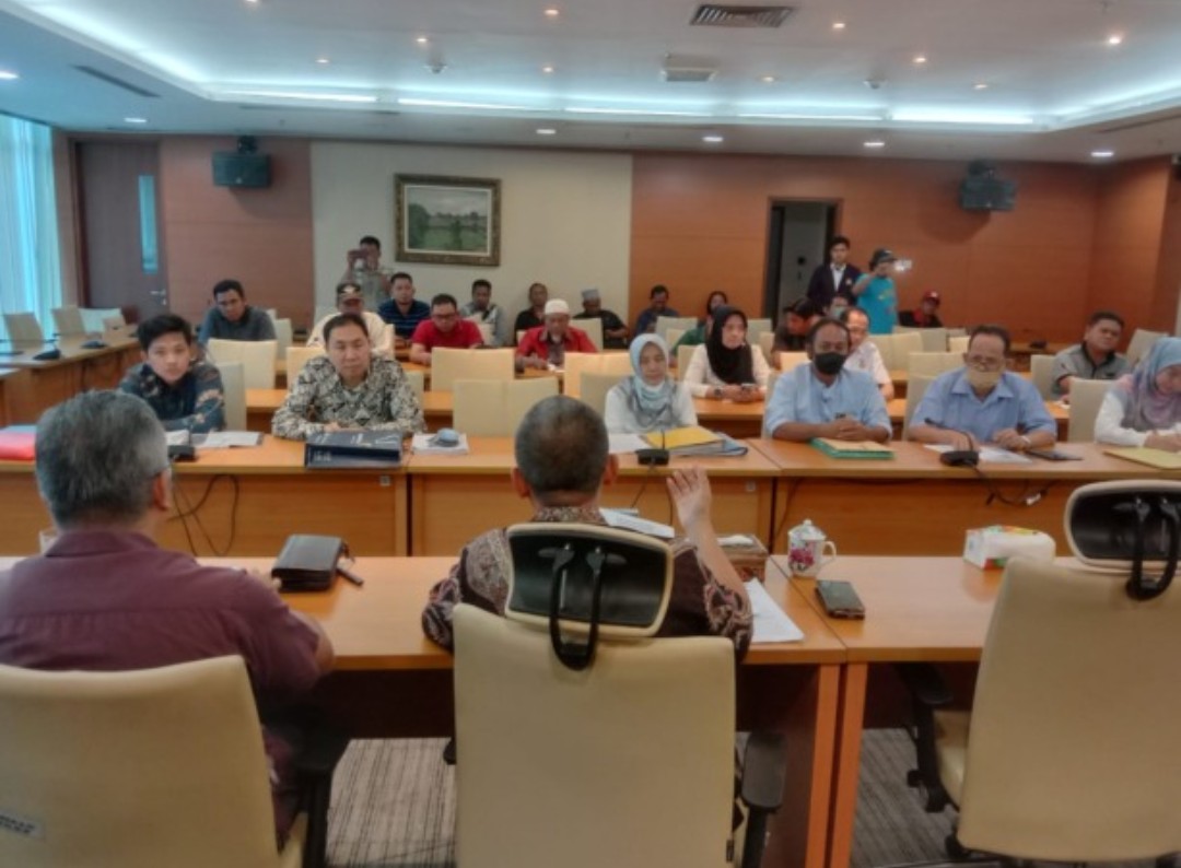 Rapat Dengar Pendapat, Komisi D DPRD Provinsi Sumut Sebut "Bandit" Dan Rekomendasi Tutup PT Latexindo Toba Perkasa
