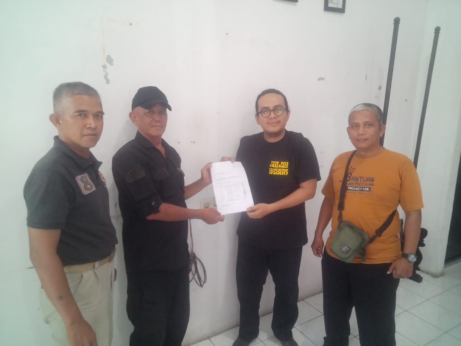 Terkait ANDAL Dan Limbah PT Latexindo Toba Perkasa, Warga Desa Mulio Rejo Datangi WALHI Sumut