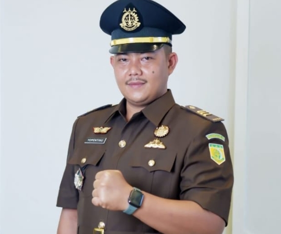 Ini Tanggapan Kasi Intel Kejari Rohil Atas Tuntutan Terdakwa Dedek Ramadani Hilangkan Nyawa Waria