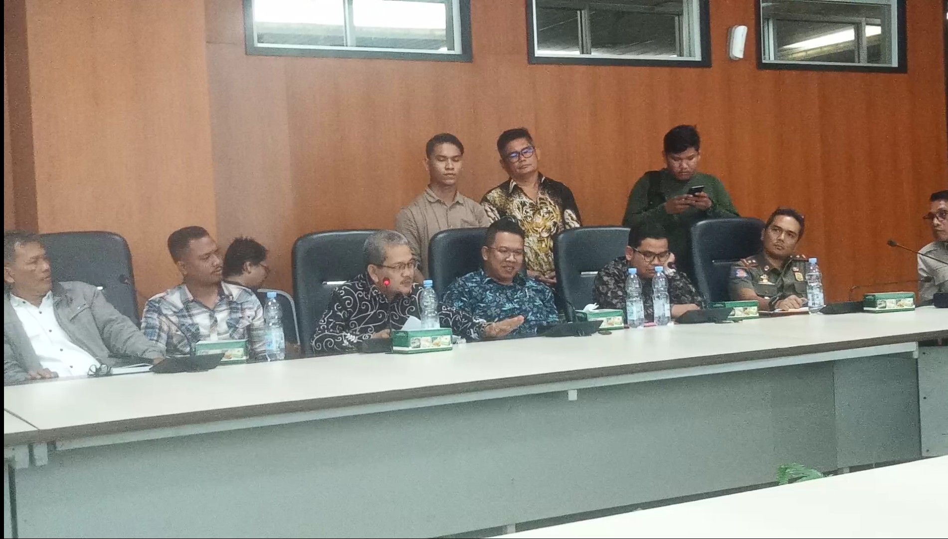 GMPC Sumut Minta Perwal ParkIr Berlangganan Di Batalkan, Komisi 4 DPRD Medan Sebut Biro Hukum "Longor", RDP Di Skors