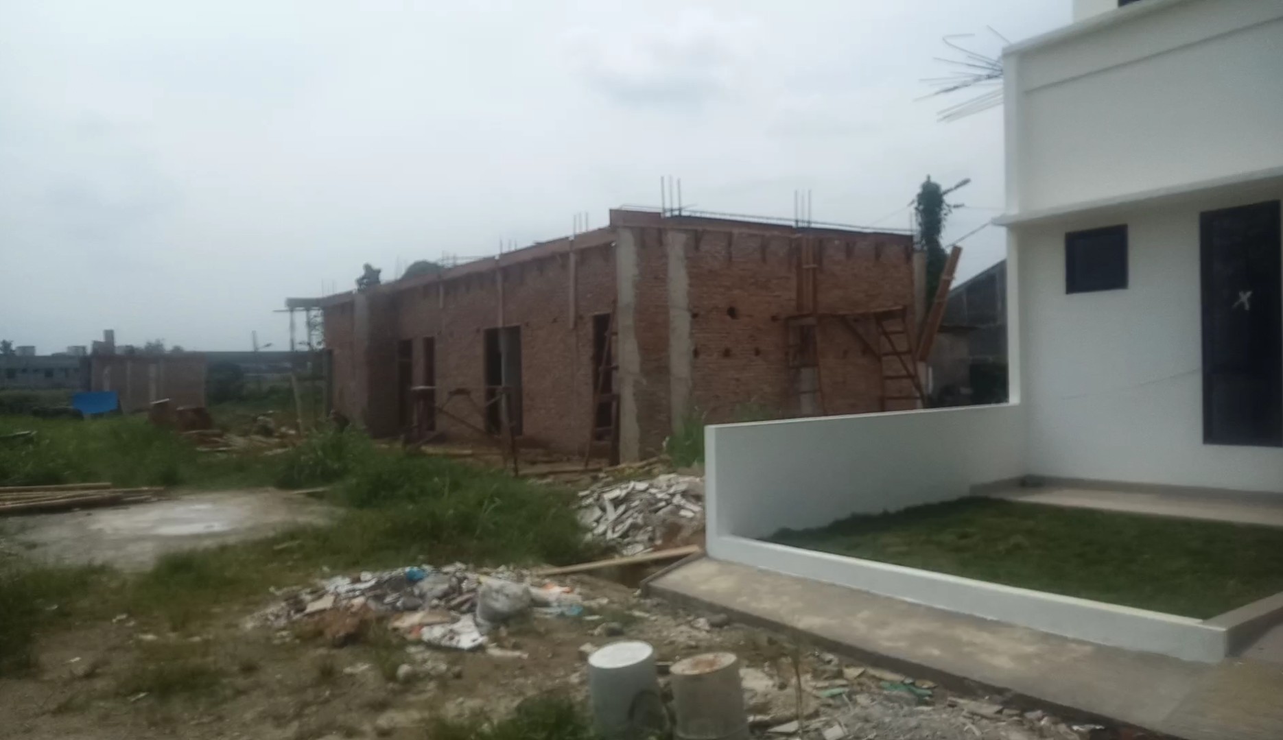 Ada Apa?, Tanpa Plang PBG, Pemilik Bangunan Di Jalan Rinte Raya, Kelurahan Simpang Selayang, Medan Tuntungan Bebas Membangun