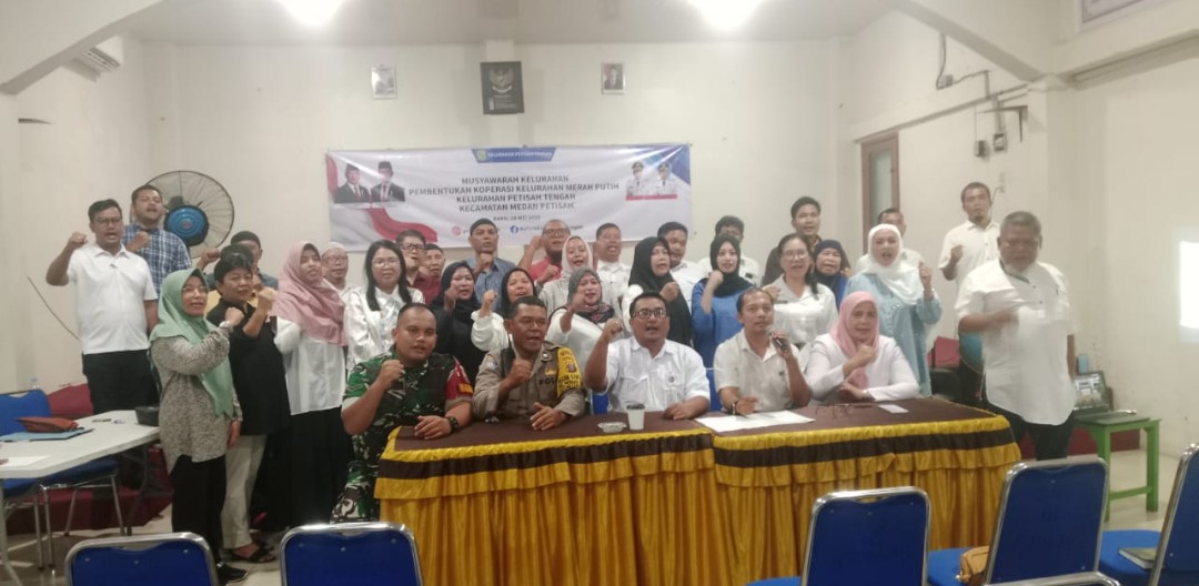 Syaiful Syahputra Pimpin Koperasi Merah Putih Kelurahan Petisah Tengah Kecamatan Medan Petisah, Kota Medan