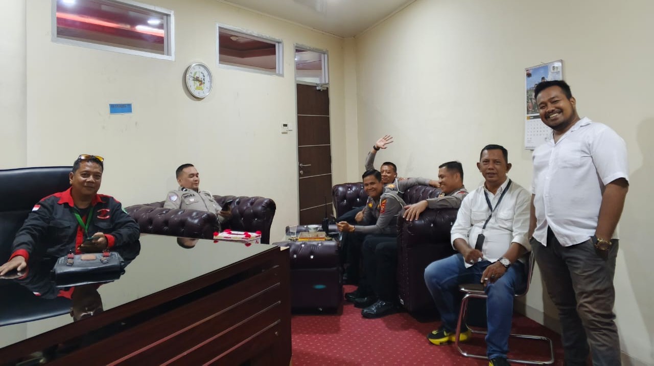 Saat RDP Di Komisi 4, LSM Penjara Indonesia Kota Medan Usulkan Jalan Pukat 2 di Pasang Portal Dan Posko Trantibum Agar Kontainer Tak Bisa Masuk