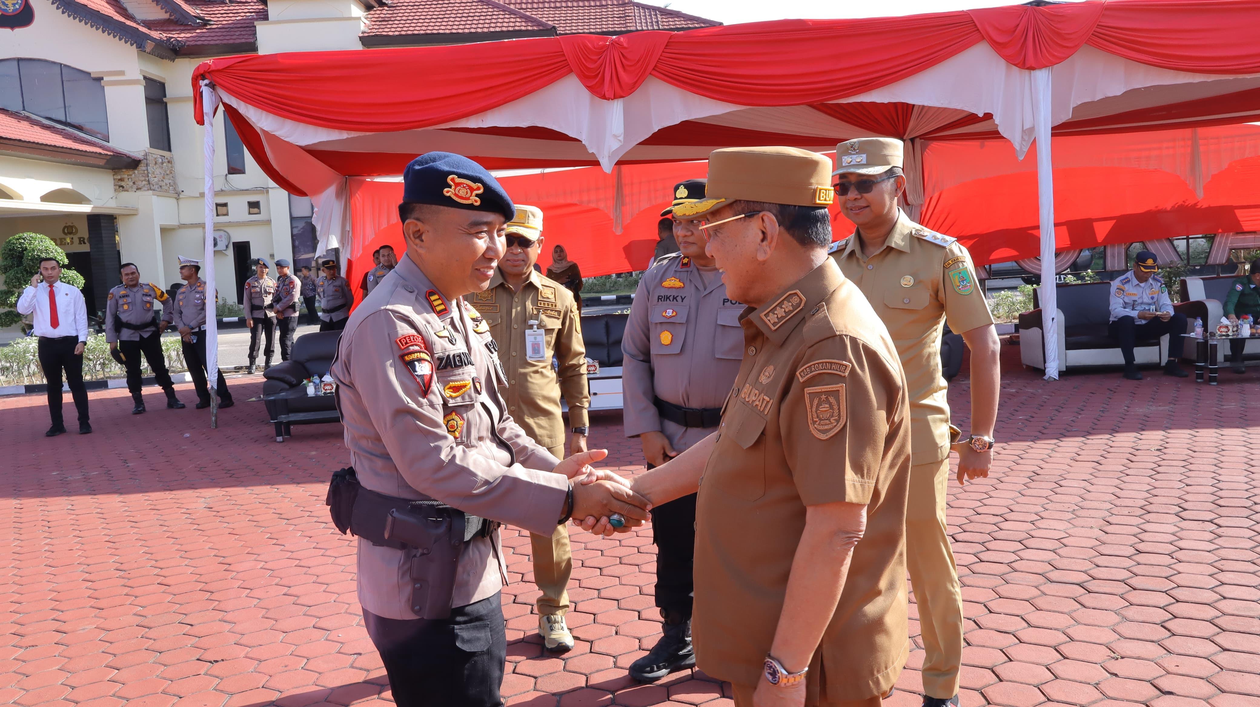 Bupati dan Wakil Bupati Rohil Hadiri Apel Gelar Pasukan Operasi Patuh Lancang Kuning 2025