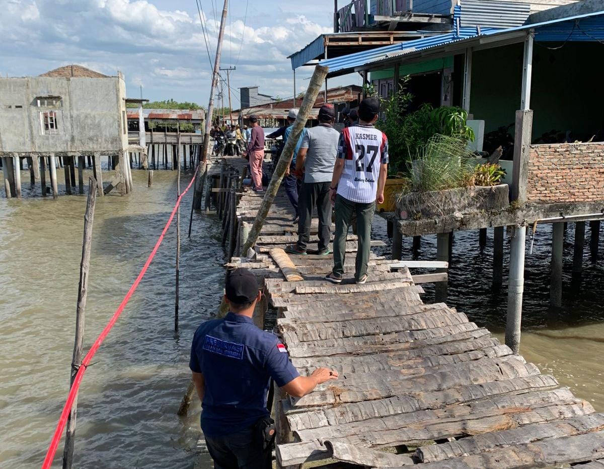 Respon Cepat Bupati Bistamam Perintahkan Dinas PUTR Rohil Perbaiki Jalan Kuning Jalil Panipahan