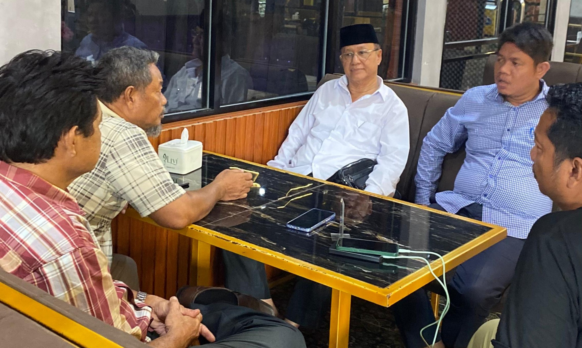 Warga Pertanyakan Jual Beli Tanah & Bangunan ITM Di Duga tanpa PBG dan Abai K3 Antara Yayasan Dwi Warna dan Pengusaha RS Mitra Medika