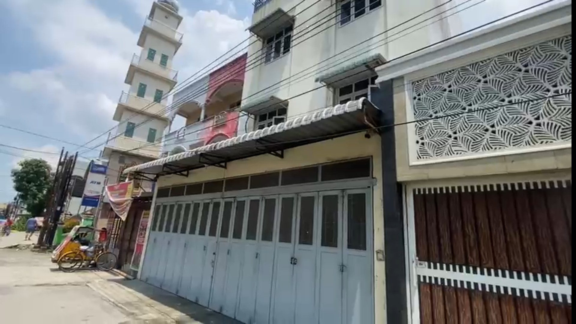 Warga Pertanyakan Polisi Tidak Pasang Police Line Di TKP Dugaan Pembunuhan Di Jalan Pukat 2 Medan Tembung