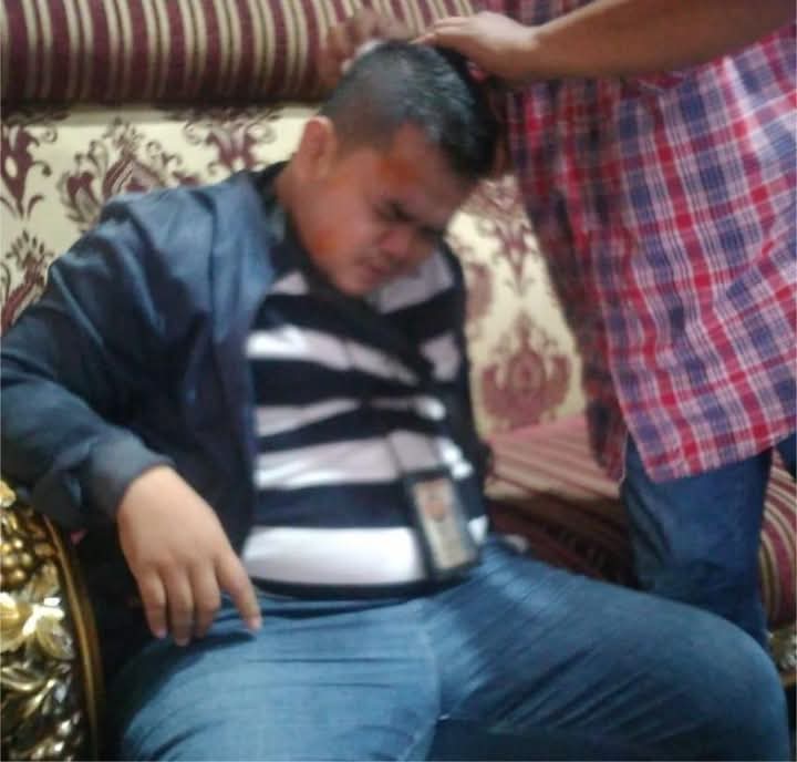 Tolong Polwan saat Ricuh Demo, Wartawan PM Malah Dikeroyok Polisi dan Satpol PP
