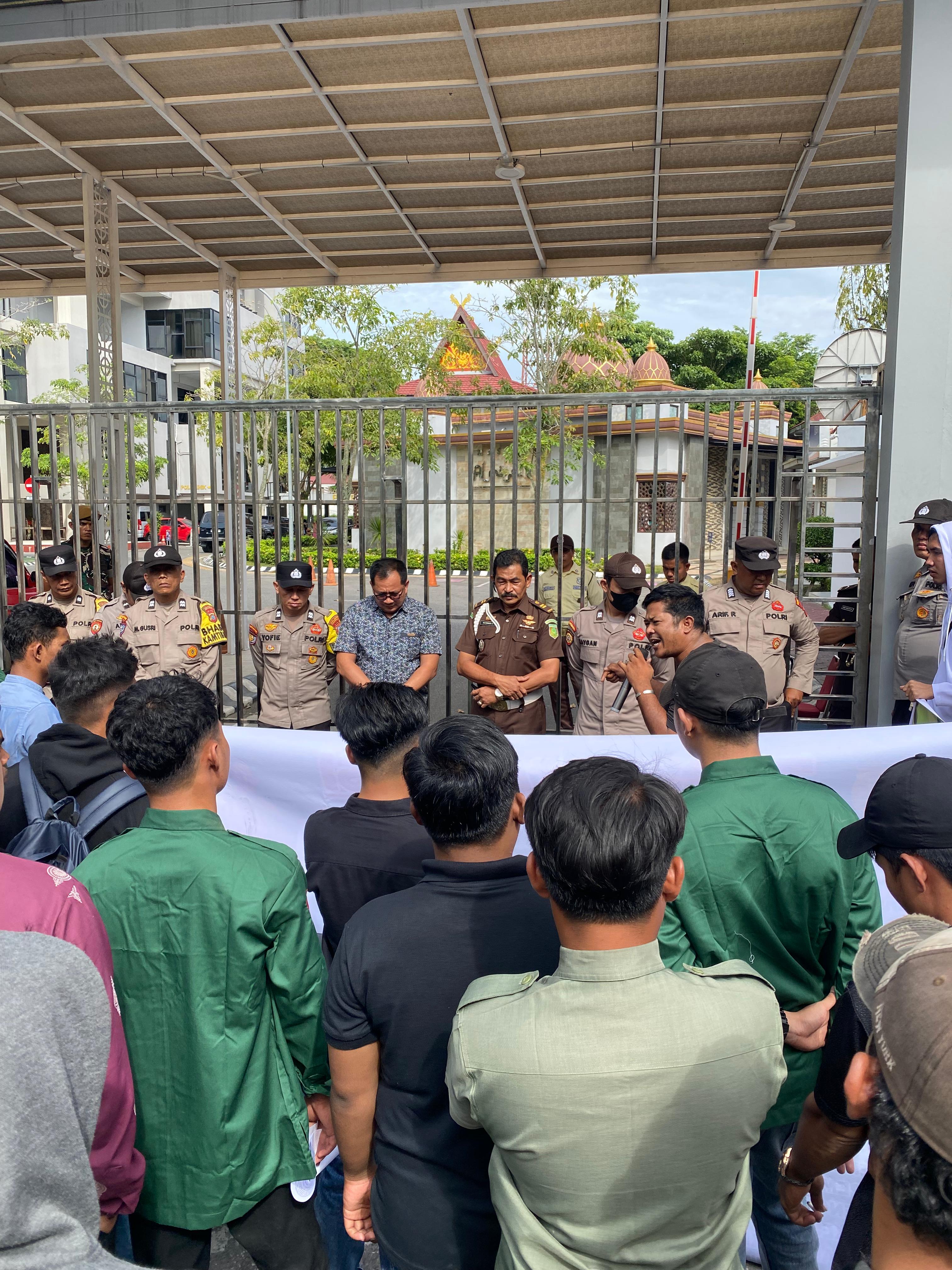 Kejati Riau Masih Membisu, Tak Ada Tambahan Tersangka di Kasus Dana PI Rohil. GMPR: "Kalau Tidak Sanggup, Lebih Baik Mundur!"