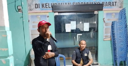 Alek Sumbowo Dipercaya Sebagai Ketua Pelaksana Turnamen Domino RT/RW Se Kelurahan Sidomulyo Barat