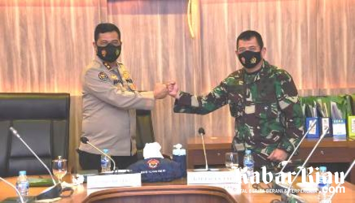 Tidak Perlu Diragukan Lagi, Sinergitas TNI-Polri Solid