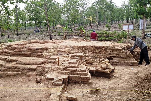 Bangunan Peninggalan Bersejarah yang Ditemukan di Lamongan Masih Diteliti