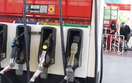 Harga Minyak Dunia Merosot BBM di Indonesia Akan Turun