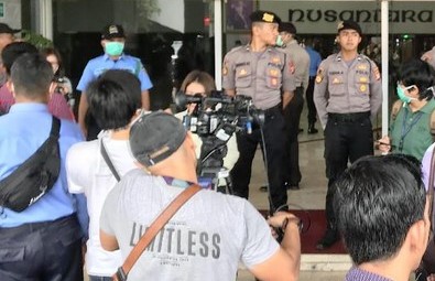 Gedung Nusantara III, Kompleks MPR/DPR, Senayan Disterilkan