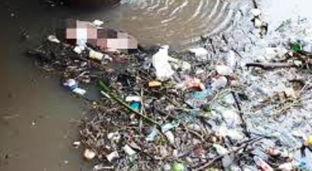 DPO Polisi Ditemukan Petugas Kebersihan Mengambang dalam Kali Cengkareng